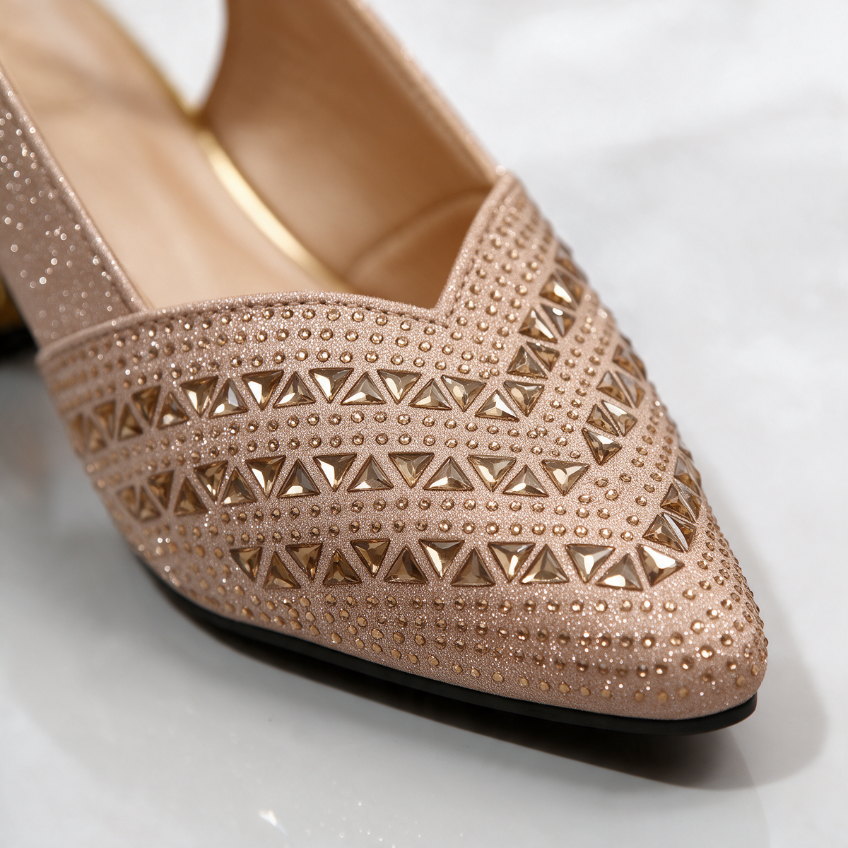 Noelle, zapatos destalonados con brillo