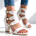 Sandalias Celeste de corte ondulado