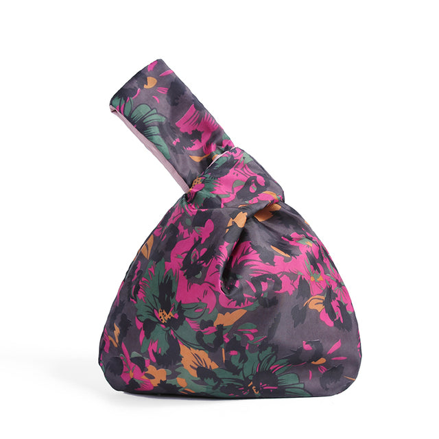 Bolso de muñeca con nudo