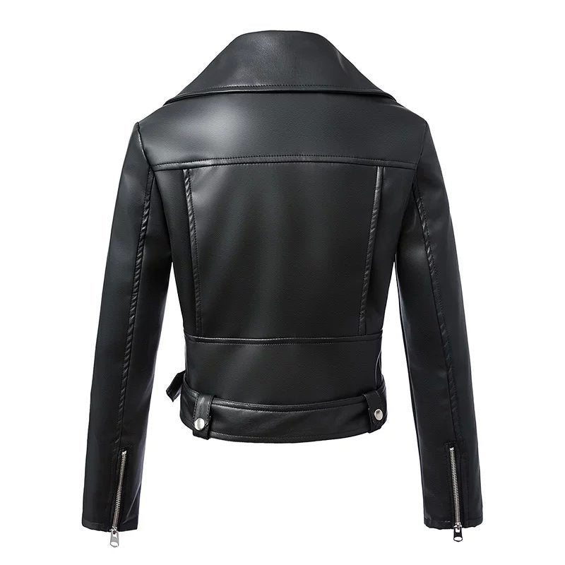 Chaqueta de cuero estilo biker