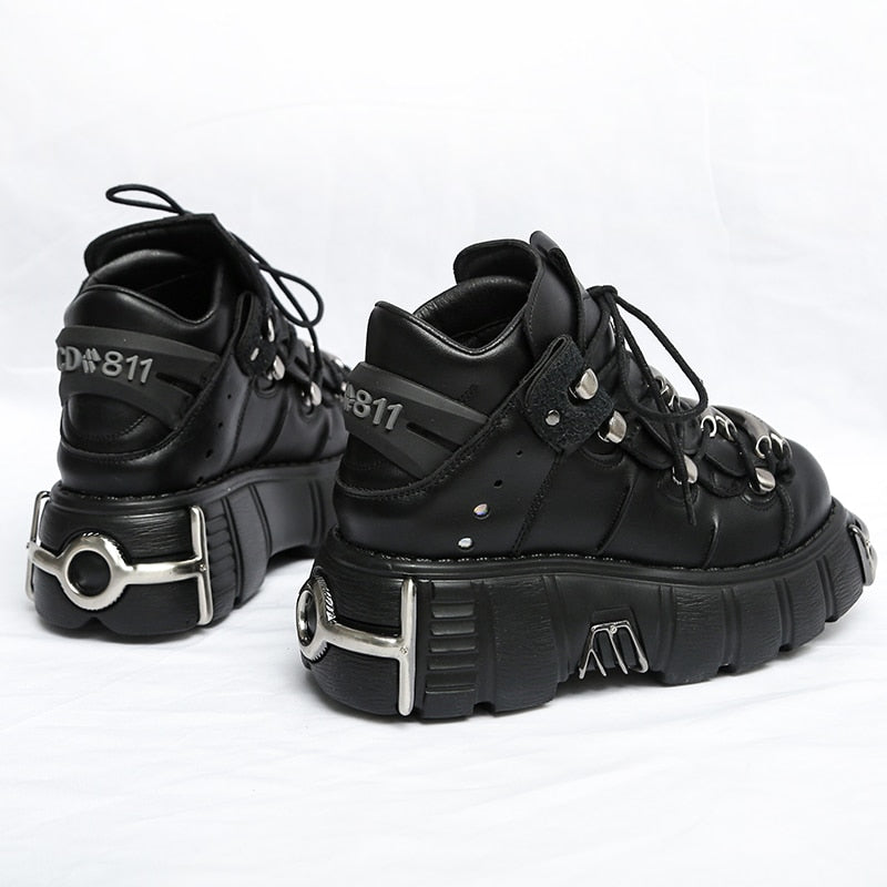 Zapatillas de estilo punk