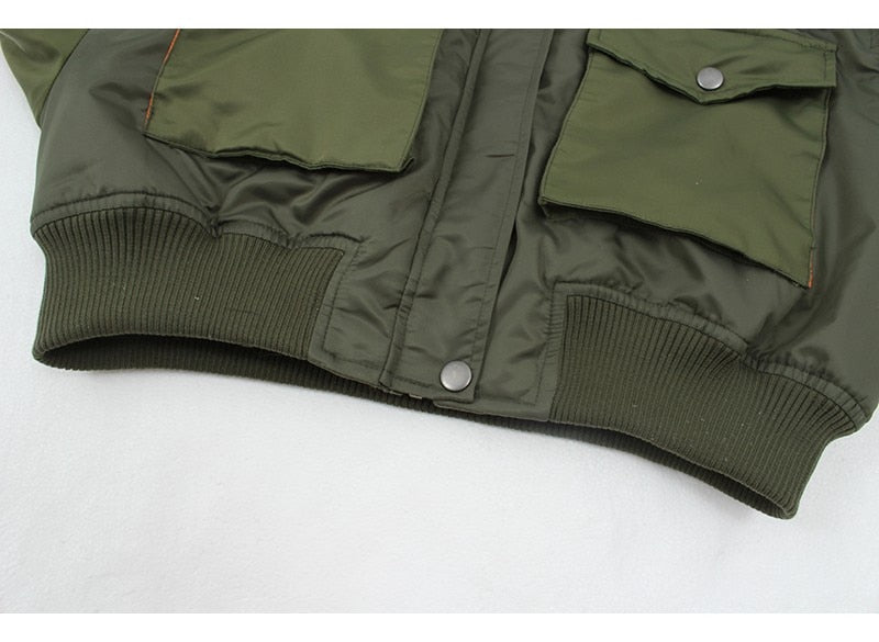 Chaqueta bomber moderna
