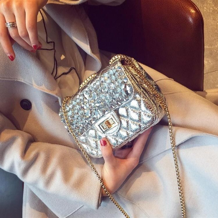 Bolso Emala con pedrería