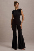 Elyna | Mono negro con hombros fruncidos y pantalones acampanados