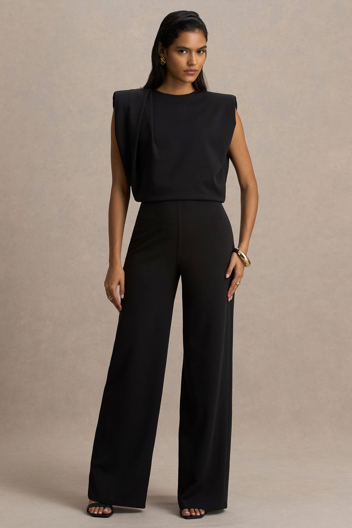 Tiff | Mono negro de cuello alto con detalle drapeado
